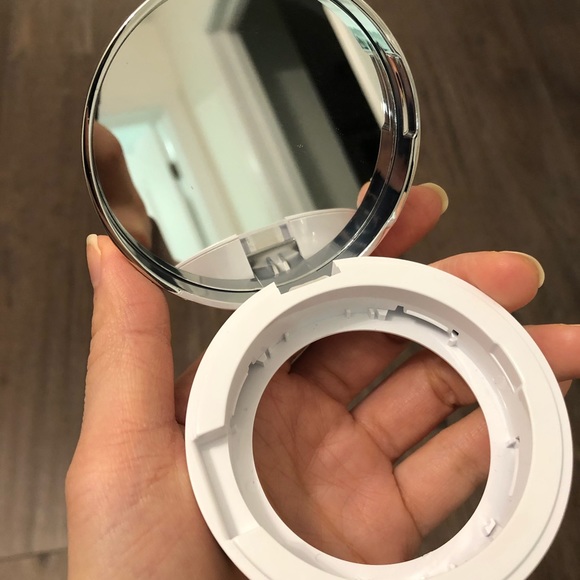 Lancome Limited edition cushion foundation case - Picture 4 of 4